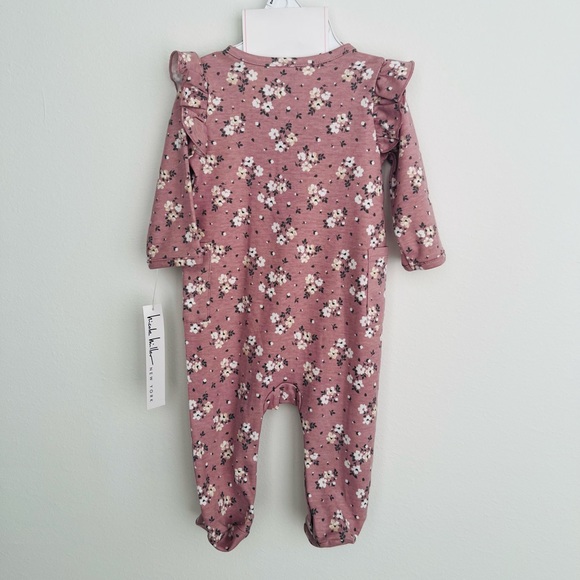 Nicole Miller Dusty Lilac Floral 2 Piece Footie Set Size 6-9 Months NWT - Picture 12 of 12